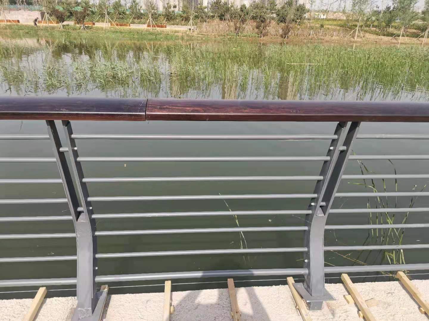 大庆市桥梁防撞护栏桥梁护栏 - 推荐